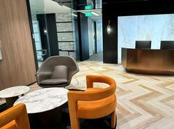 Gateway East (D7), Office #474938081